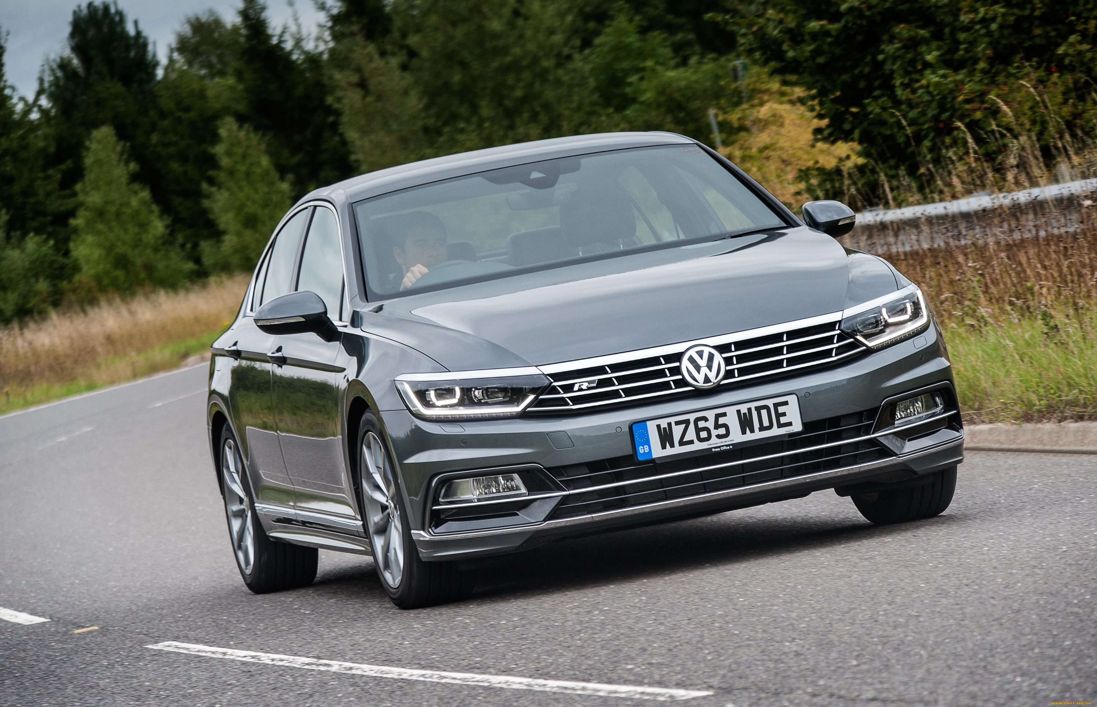 Volkswagen Passat r line 2020